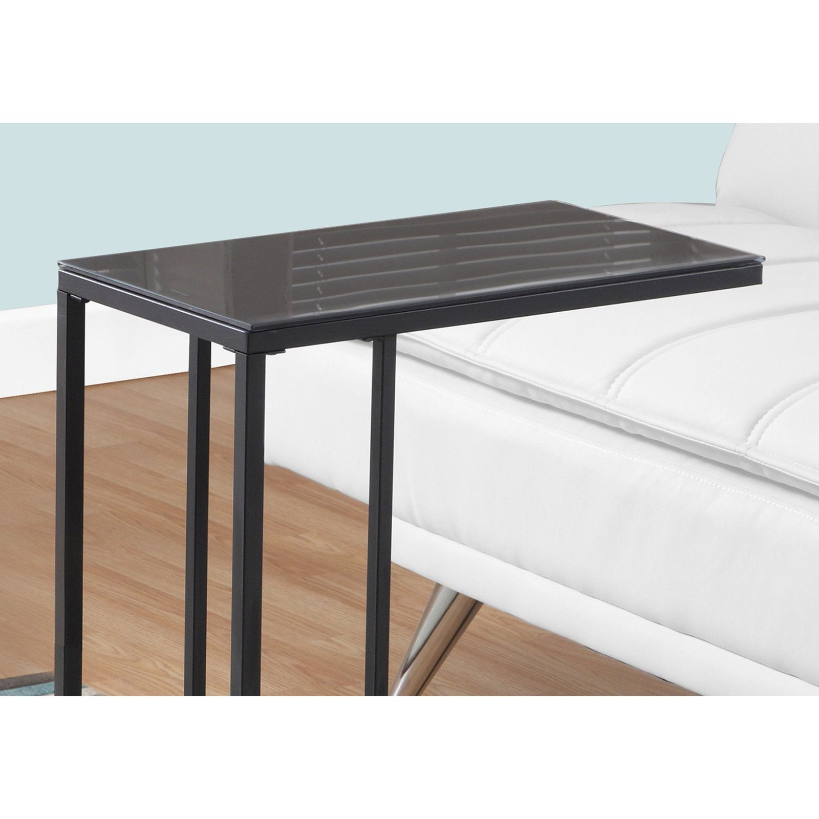 homeroots 18.25" x 10.25" x 24" black metal tempered glass accent table